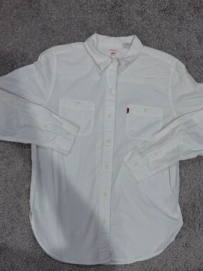 Levi's White Long-Sleeve Button-Down Shirt